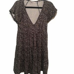 Urban Outfitters Black and White Patterned Midi Dress